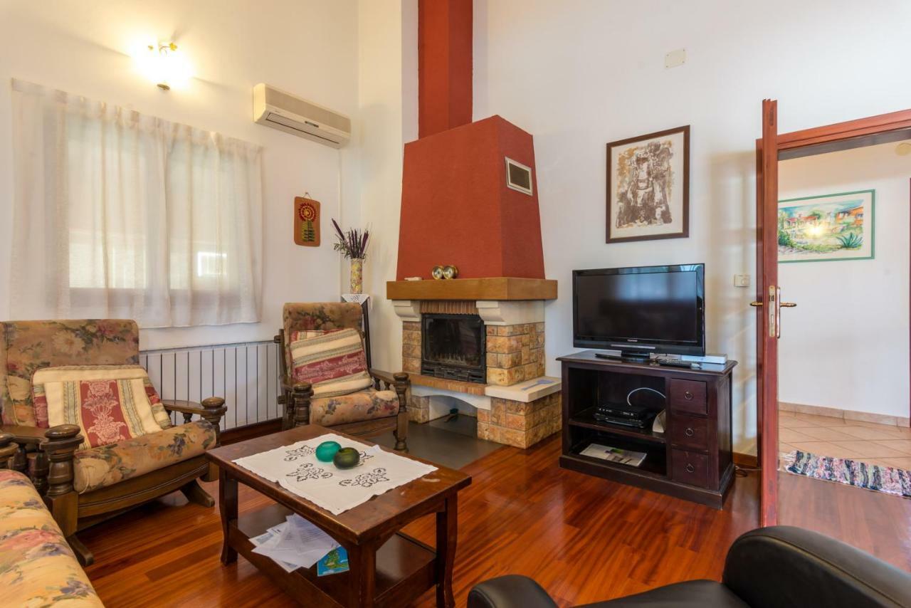 Hacienda Rosemary Villa Muntic ภายนอก รูปภาพ