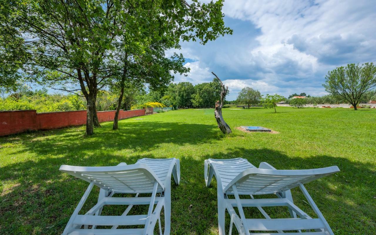 Hacienda Rosemary Villa Muntic ภายนอก รูปภาพ
